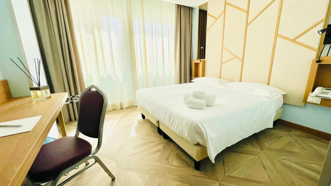 Catania Sea Palace Hotel Buitenkant foto