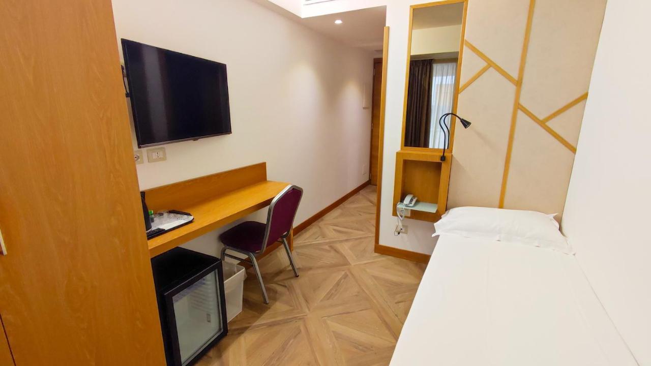 Catania Sea Palace Hotel Buitenkant foto